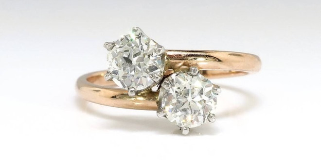 Our 14 Favorite Engagement Rings on Etsy